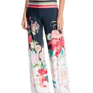 NWOT Trina Turk Royal Botanical Roll Top Pant